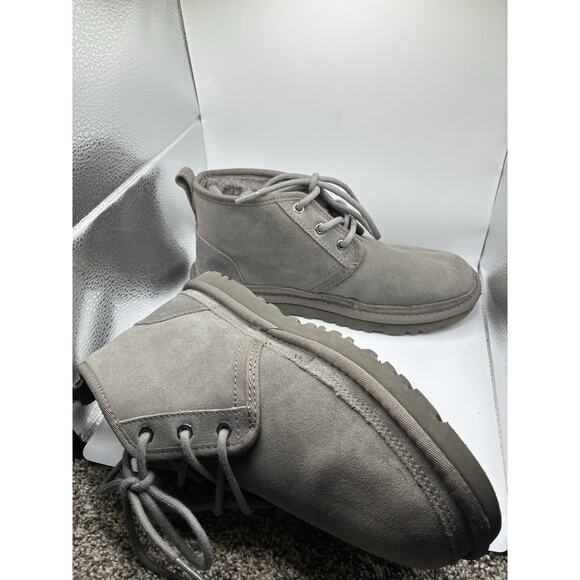 UGG Neumel Men’s Chukka Boots Size 7 Gray Suede Shearling Lined Ankle Lace Up main image 6